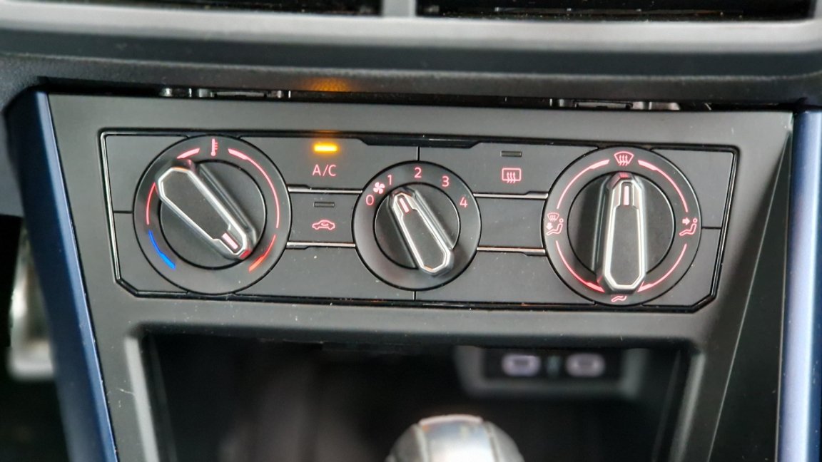 Volkswagen Polo - Photo 41
