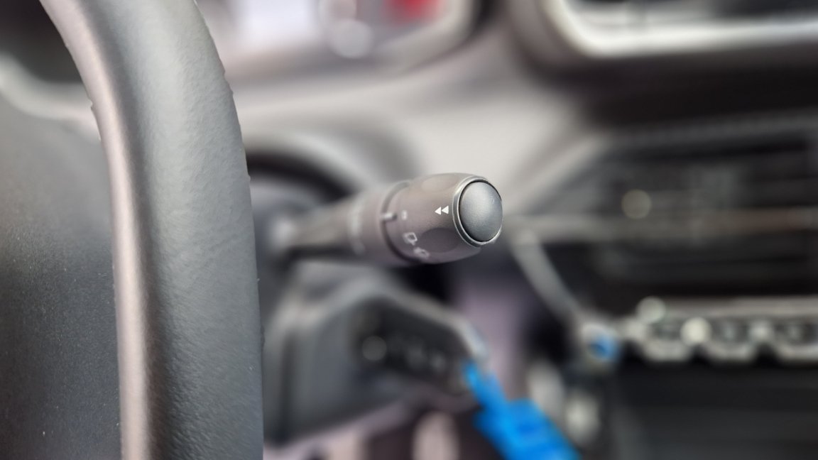 Peugeot 208 - Photo 11