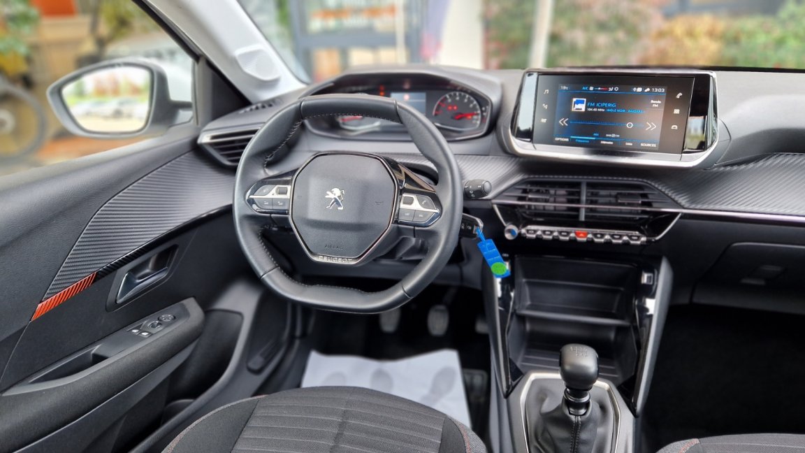 Peugeot 208 - Photo 37