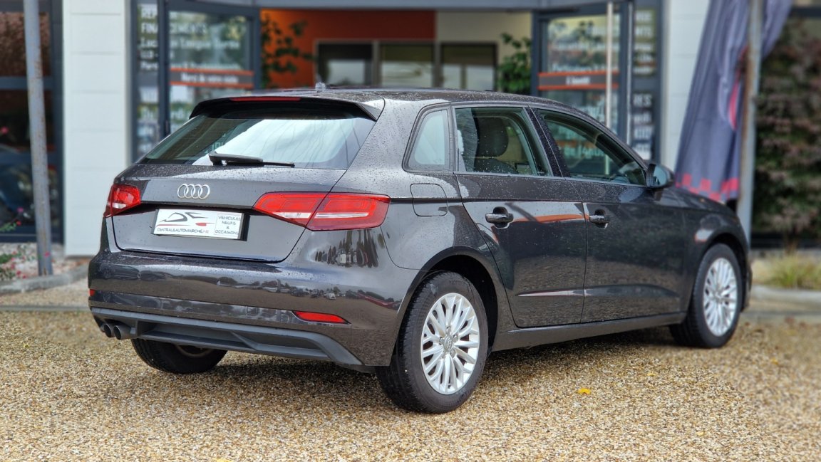 Audi A3 sportback - Photo 12