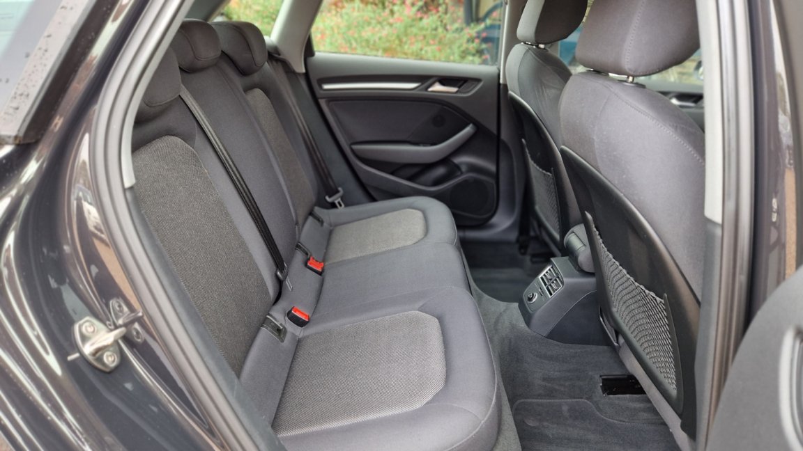 Audi A3 sportback - Photo 17