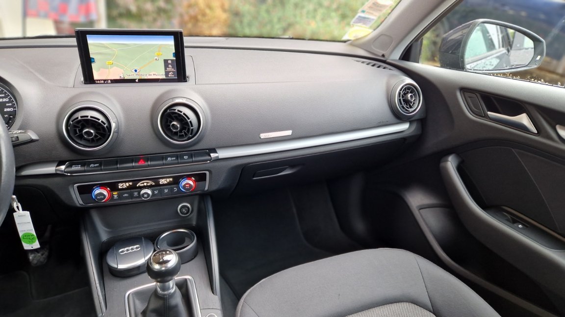 Audi A3 sportback - Photo 32
