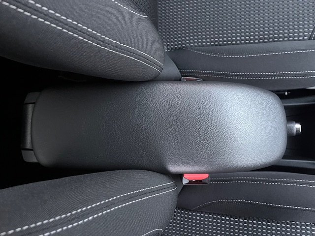 Peugeot 208 - Photo 23
