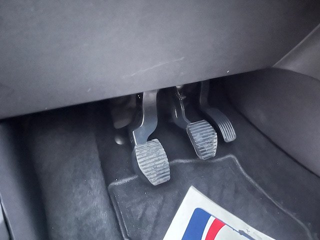 Peugeot 208 - Photo 36