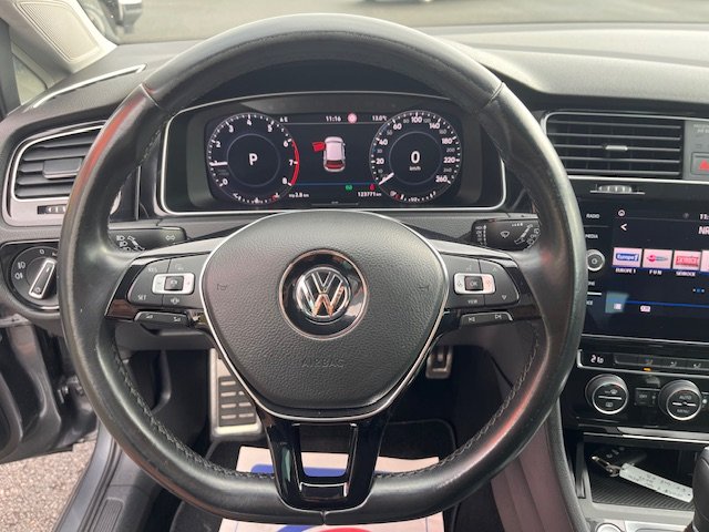 Volkswagen Golf - Photo 3