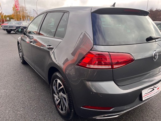 Volkswagen Golf - Photo 4