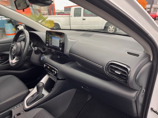 Toyota Yaris - Photo 15