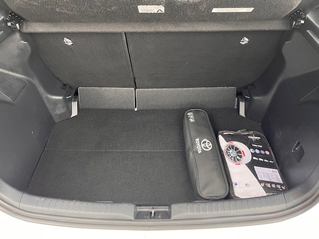 Toyota Yaris - Photo 16