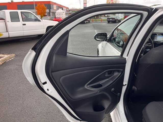 Toyota Yaris - Photo 31