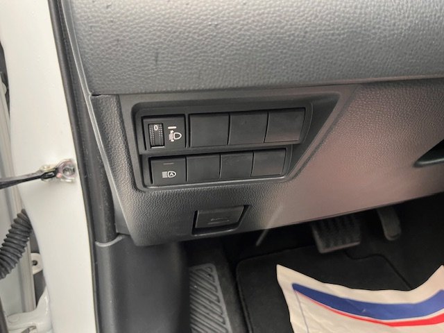 Toyota Yaris - Photo 38