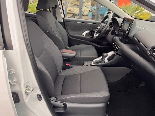 Toyota Yaris - Photo 7