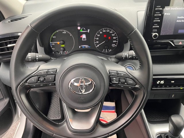 Toyota Yaris - Photo 10