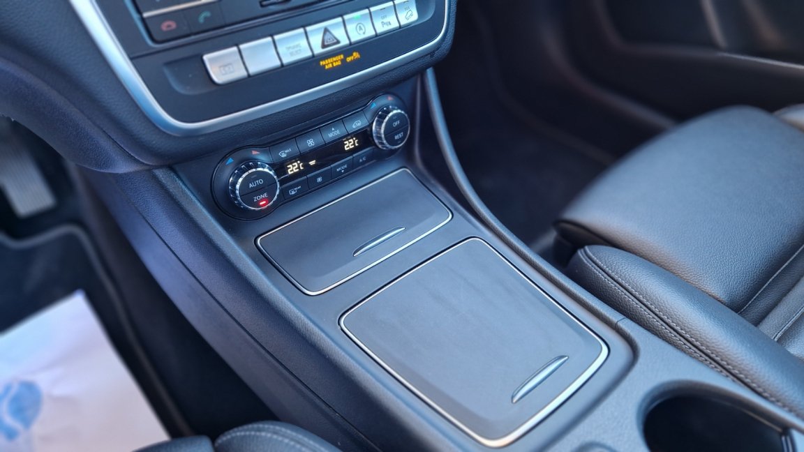 Mercedes Gla - Photo 24