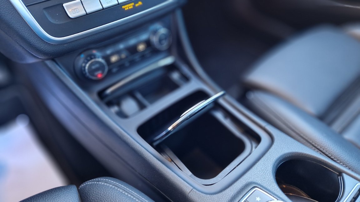 Mercedes Gla - Photo 29