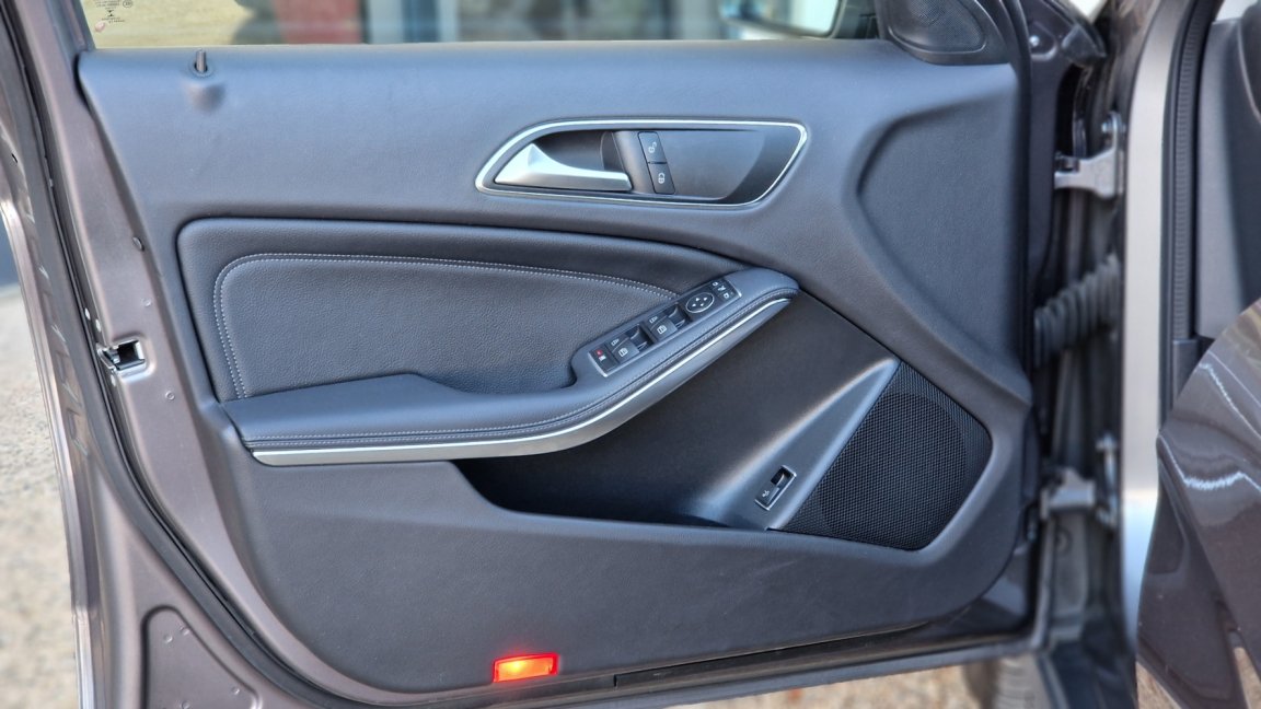 Mercedes Gla - Photo 37