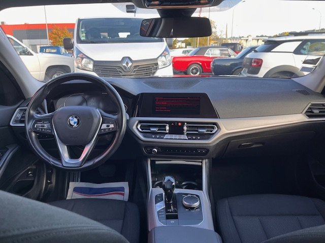 BMW 318d - Photo 14