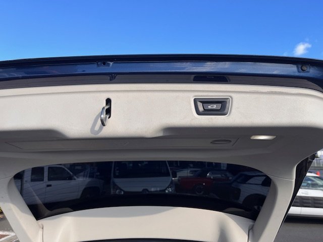 BMW 318d - Photo 20
