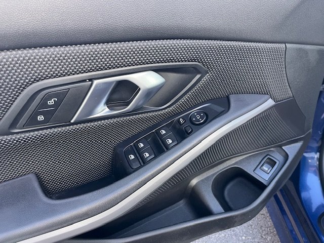 BMW 318d - Photo 33