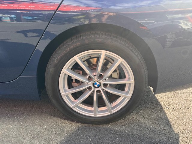 BMW 318d - Photo 43