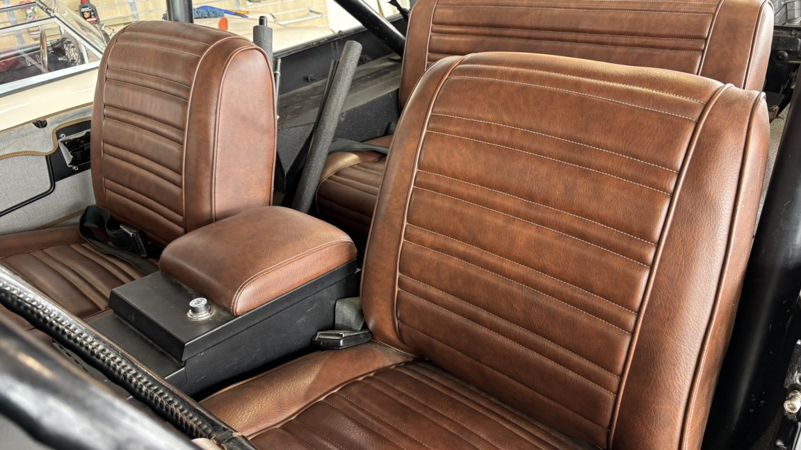 Jeep CJ - Photo 19