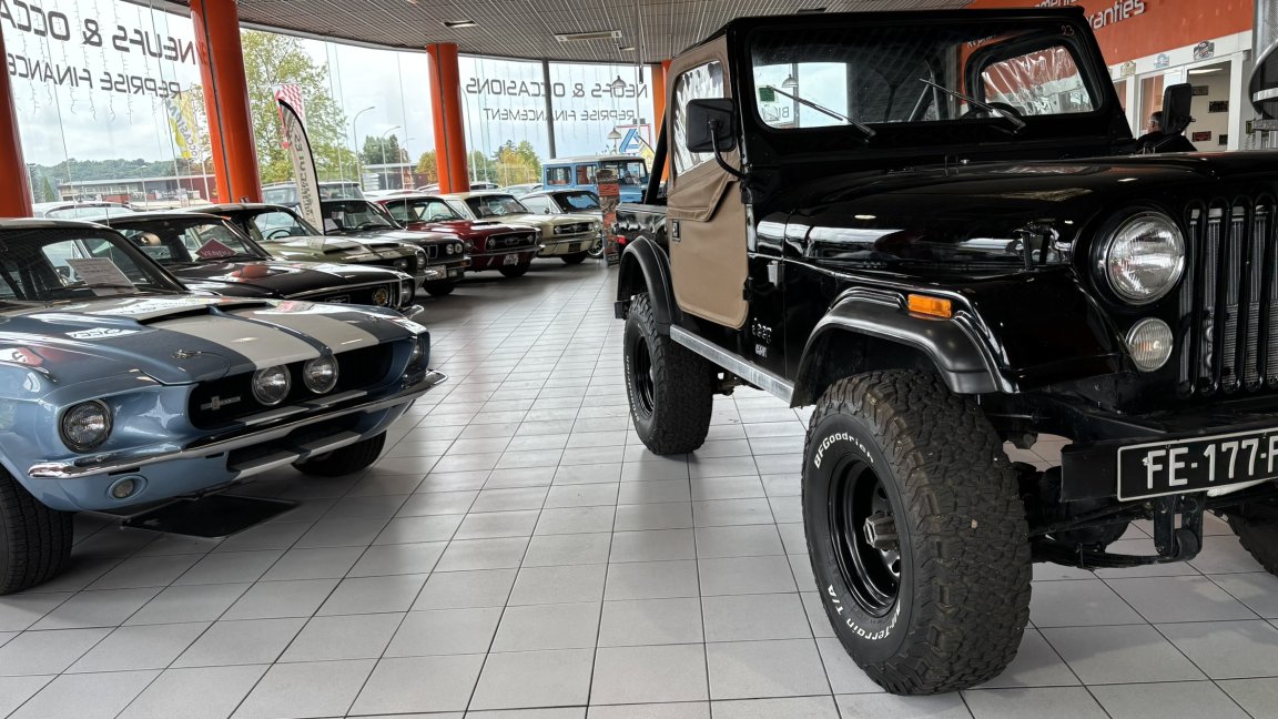 Jeep CJ - Photo 23