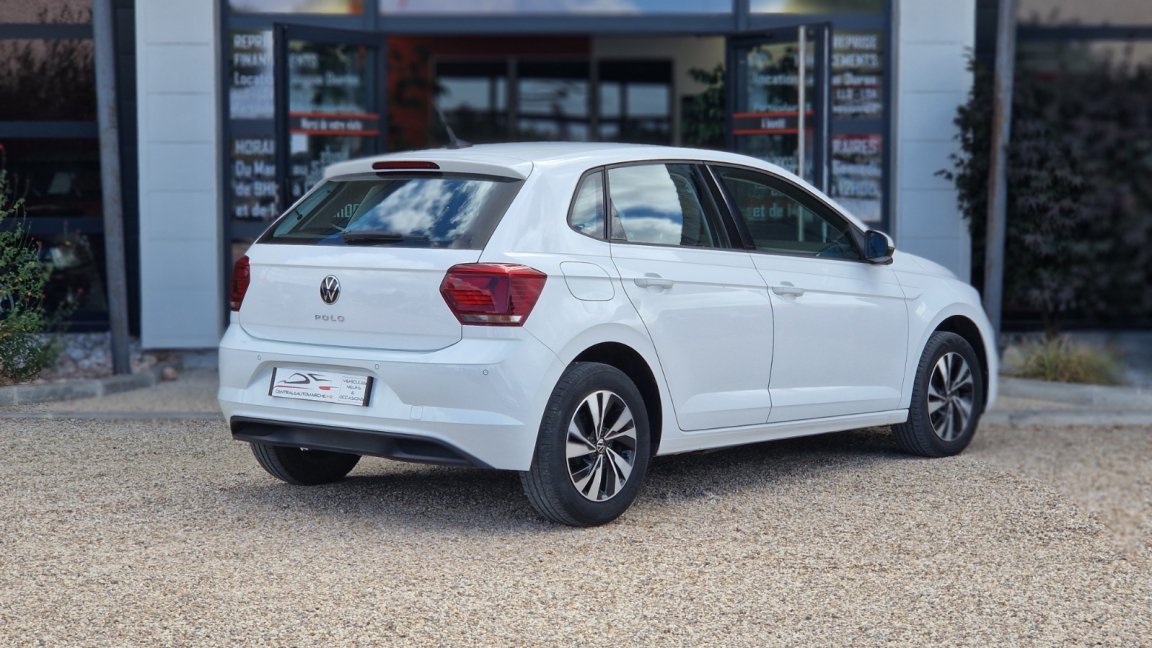 Volkswagen Polo - Photo 11