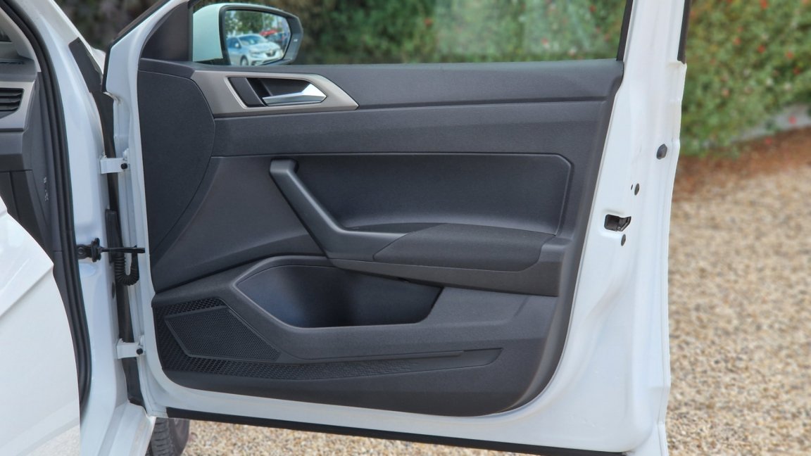 Volkswagen Polo - Photo 32