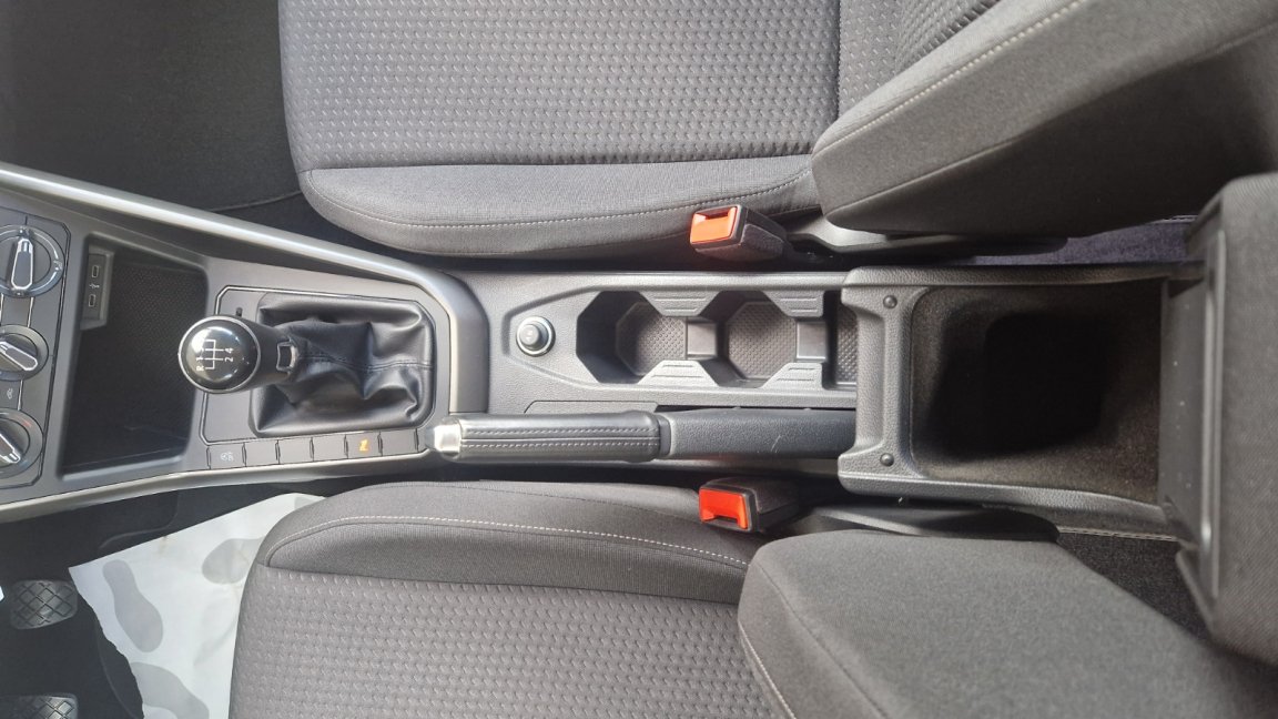 Volkswagen Polo - Photo 47