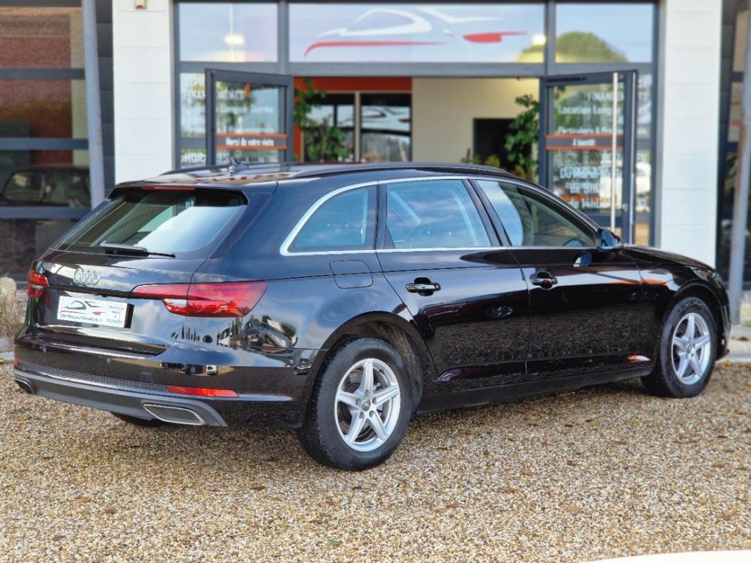 Audi A4 Avant - Photo 12