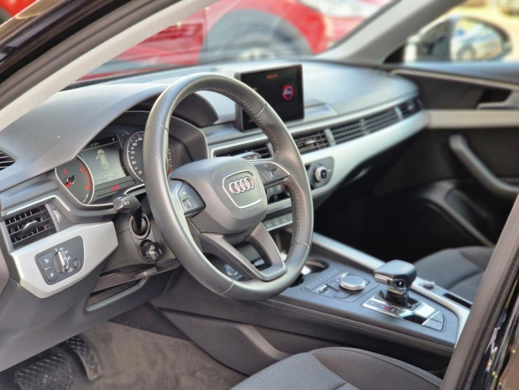 Audi A4 Avant - Photo 23