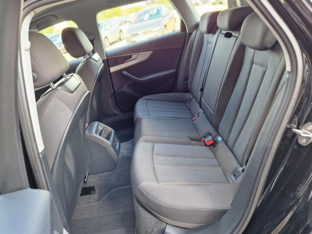 Audi A4 Avant - Photo 30
