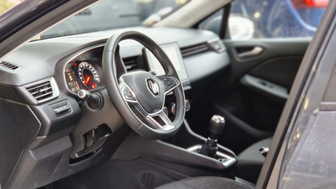 Renault Clio - Photo 25