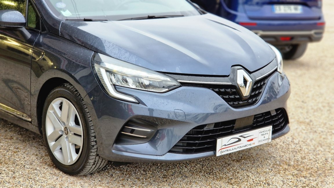 Renault Clio - Photo 4