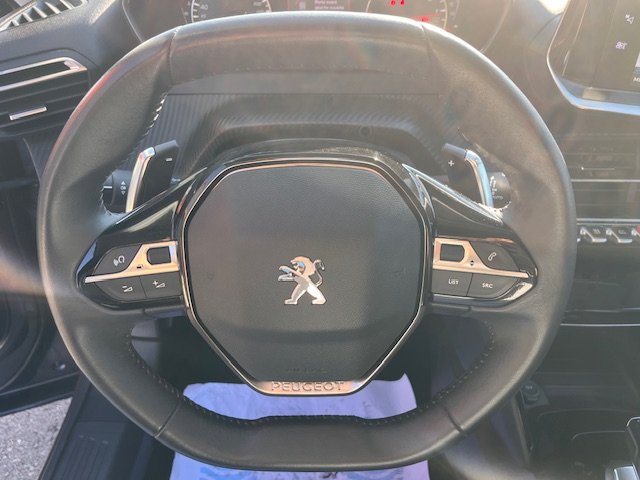 Peugeot 2008 - Photo 11