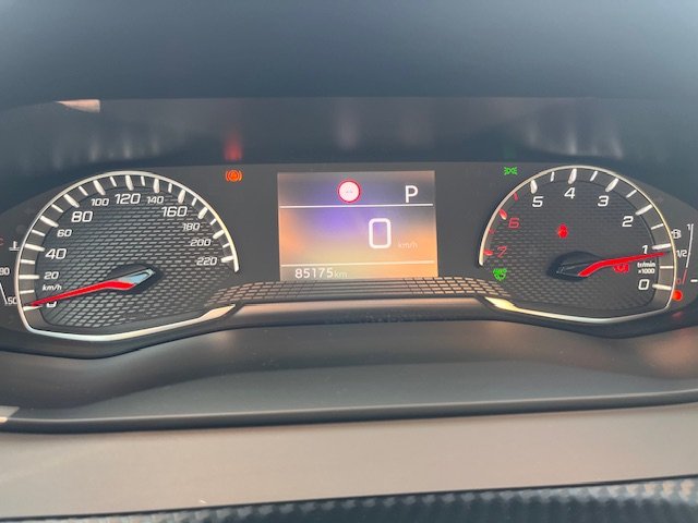 Peugeot 2008 - Photo 4