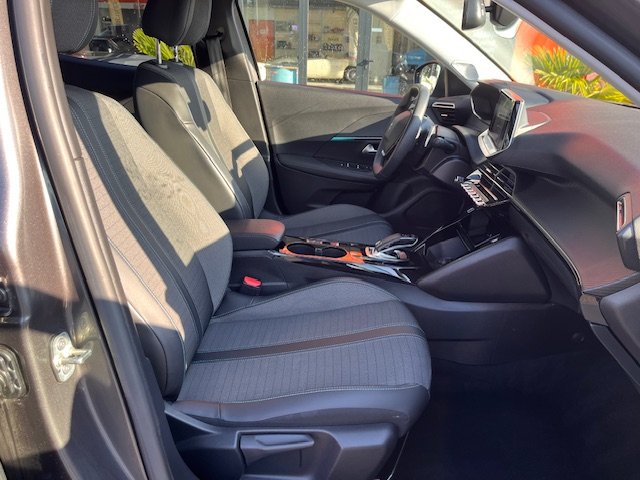 Peugeot 2008 - Photo 9