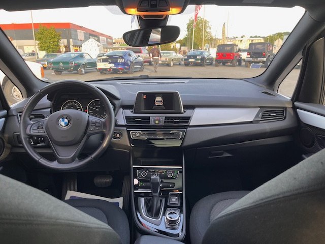 BMW Serie 2 - Photo 14
