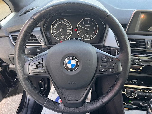 BMW Serie 2 - Photo 16