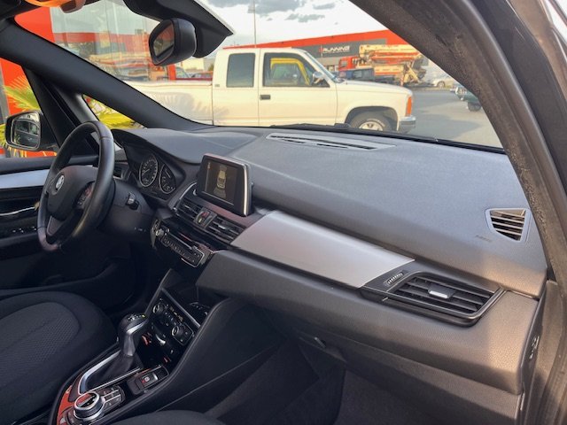 BMW Serie 2 - Photo 24
