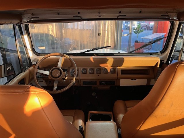 Jeep Wrangler - Photo 21