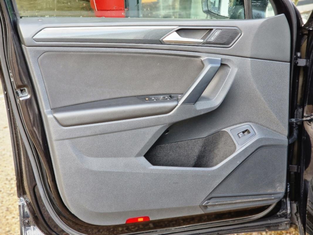 Volkswagen Tiguan - Photo 25