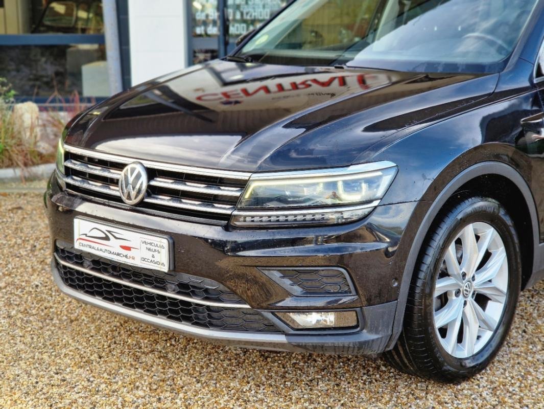 Volkswagen Tiguan - Photo 3