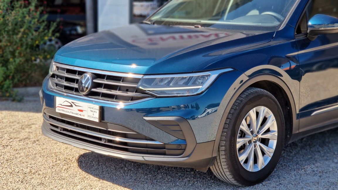 Volkswagen Tiguan - Photo 11