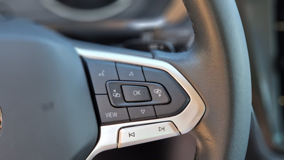 Volkswagen Tiguan - Photo 19