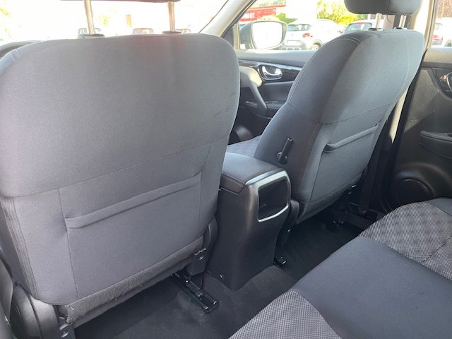 Nissan Qashqai - Photo 32
