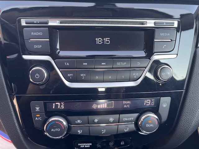 Nissan Qashqai - Photo 6