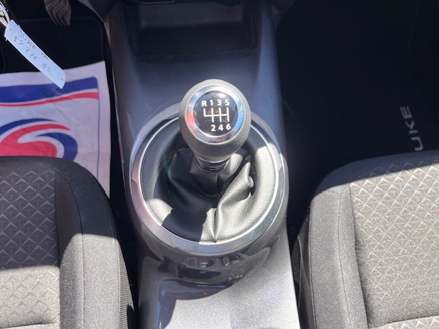 Nissan Juke - Photo 12