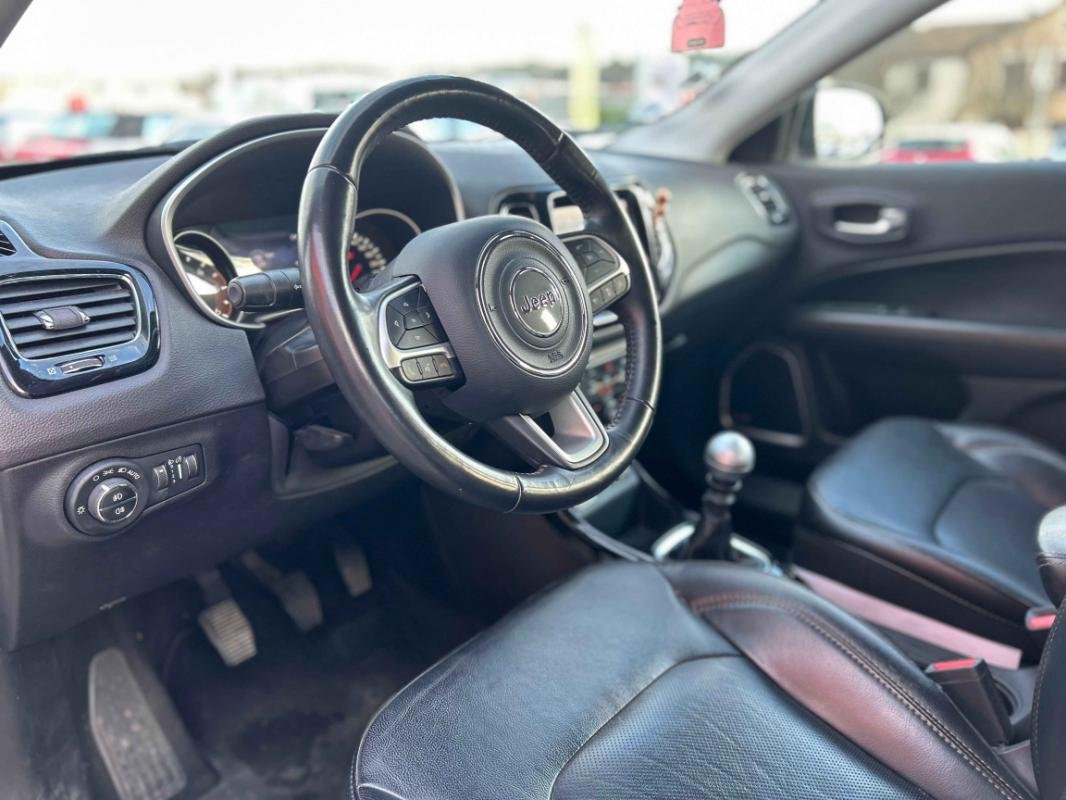 Jeep Compass - Photo 13