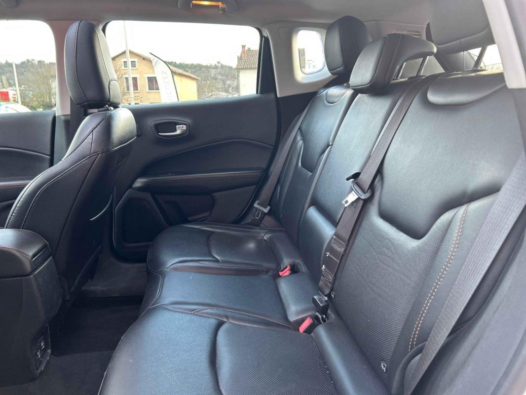 Jeep Compass - Photo 14
