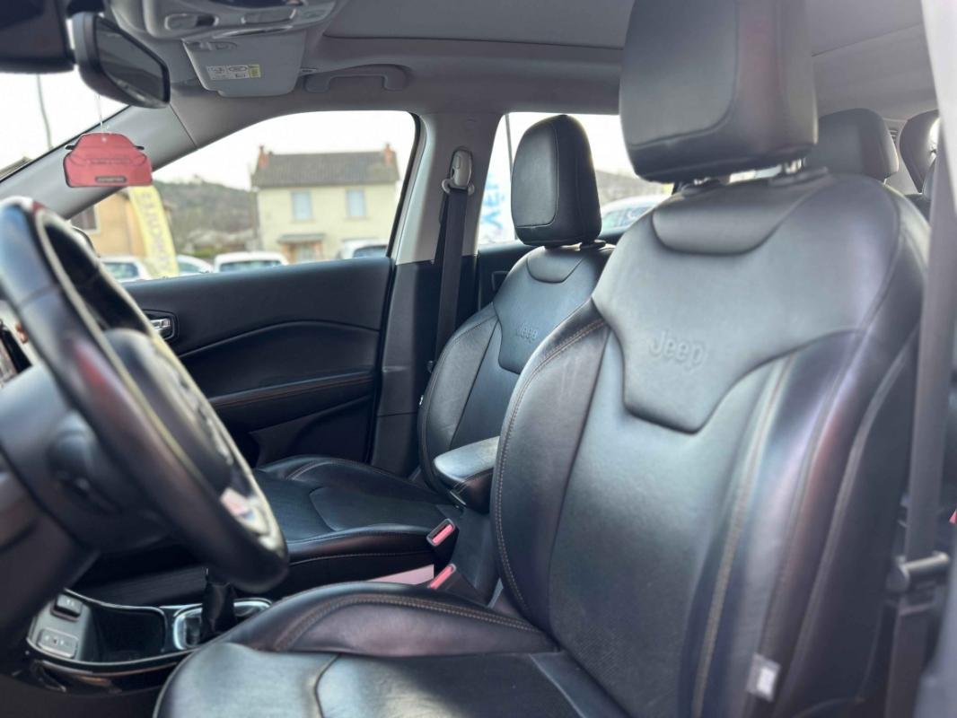 Jeep Compass - Photo 15